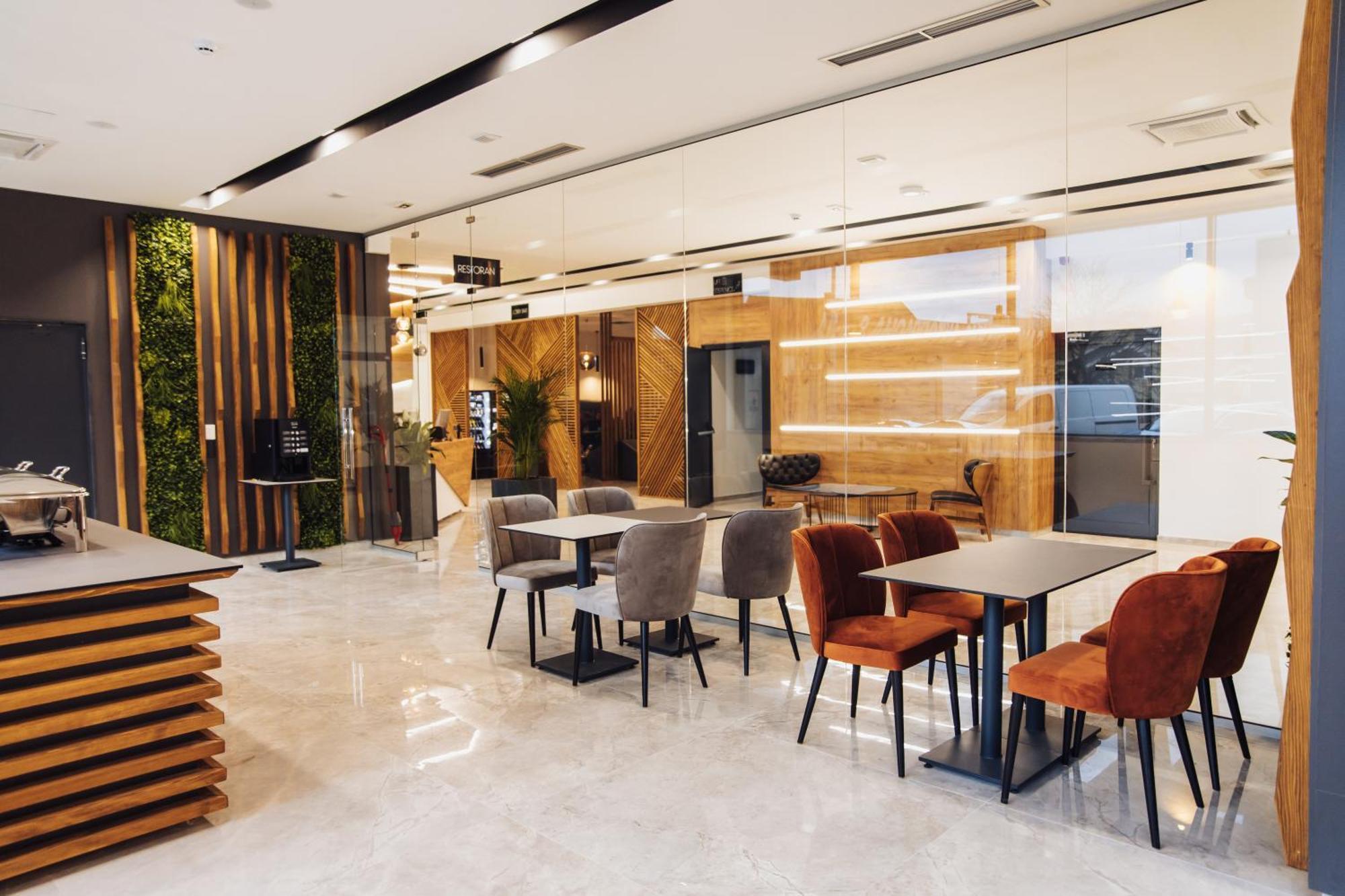 Hotel Brcko Gas Sarajevo Lukavica Экстерьер фото